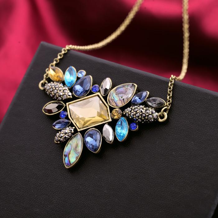Exquisite Rhinestone Pendant